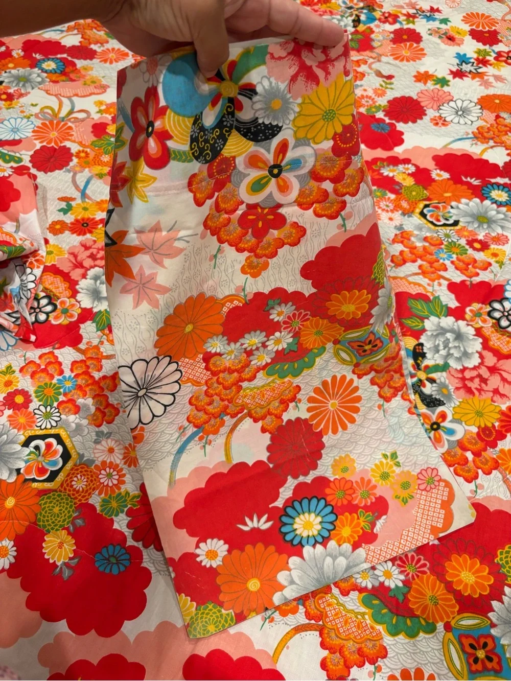 Wamsutta Kimono 7-pc Twin Set: Comforter, Flat/Fitted Sheets, Pillow & Euro Sham